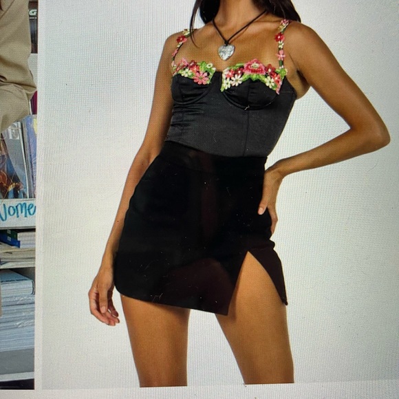 NWT the Lola black mini skirt by Lioness Australia - sold by Princess Polly🖤 - Picture 6 of 6